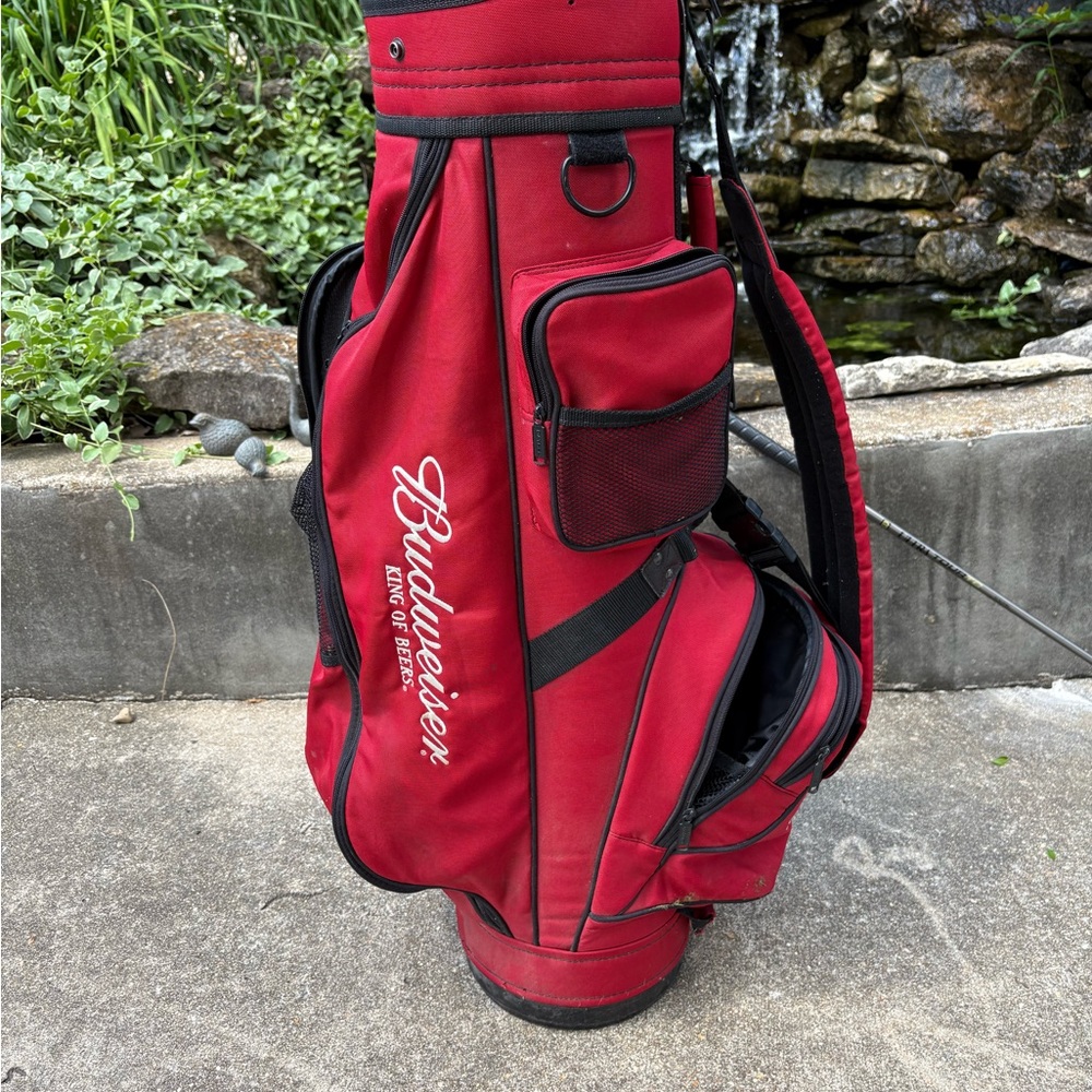 VTG Budweiser King Of Beers Red Golf Bag Staff Bag 6-Way Divider Rain Hood NICE